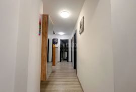 RIJEKA, SRDOČI - novouređeni 2S+DB, 71 m2, 1.kat, lođa, pogled na more, Rijeka, Apartamento