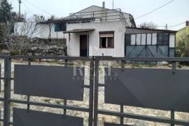 Prodaja samostojeće kuće na Gornjem Zametu S+1  150 m2, Rijeka, Casa