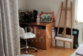 Stan na Belvederu, 65.60  m2,2S+DB,balkon, Rijeka, Kвартира