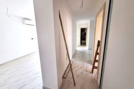 KRK - PRESTIŽAN DVOETAŽNI APARTMAN U NOVOGRADNJI, Krk, Appartement