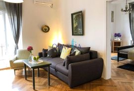 Opatija centar 2 prekrasna apartmana u jednom, Opatija, شقة