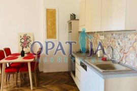 Opatija centar 2 prekrasna apartmana u jednom, Opatija, شقة