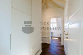 DVA APARTMANA U CENTRU GRADA, Dubrovnik, شقة