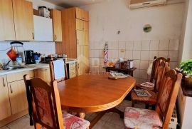 CRIKEVNICA, DRAMALJ - dvosobni stan s pogledom na more, Crikvenica, Appartement