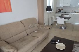 OPATIJA STAN 62m2 s VELIKOM TERASOM !!, Opatija, Stan