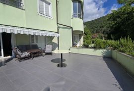 OPATIJA STAN 62m2 s VELIKOM TERASOM !!, Opatija, Stan