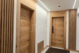 Apartman 50m2 u sklopu ApartHotela Jahorina Prodaja, Pale, Kвартира