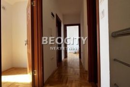 Novi Sad, Nova Detelinara, Janka Čmelika, 4.0, 107m2, Novi Sad - grad, Appartement