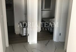 APARTMAN U PRVOM REDU DO MORA, POTPUNO OPREMLJEN - VIR, Vir, Kвартира