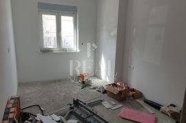 RAB-BANJOL, stan u prizemlju novogradnje od 106,5 m2, 3S+DB, Rab, Flat