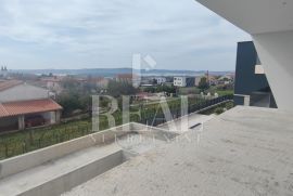 Medulin Villa  285m2 sa fantastičnim pogledom i krovnom terasom, Medulin, Casa