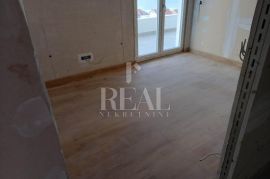 Stan 1S+DB 46,78 m2 + balkon 6,41m2, Seget, Apartamento