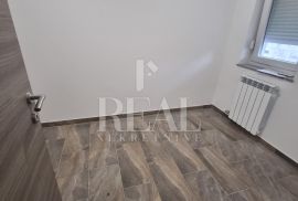 Svilno stan 88 m2,3S+DB,garaža i okućnica 140 m2, Rijeka, Kвартира