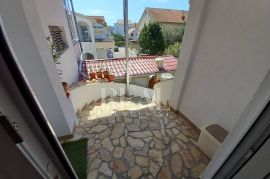 Vodice stan 3S+DB 90m2, Vodice, Stan