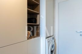 Cres, prekrasan stan u novogradnji od 135 m2, 3S+DB sa dva parkirna mjesta, Cres, Apartamento