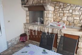 Rovinj, dvojna kuća na atraktivnoj lokaciji, S+P+2+VPOT od 505 m2, Rovinj, Casa