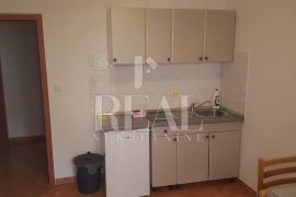 Rovinj, dvojna kuća na atraktivnoj lokaciji, S+P+2+VPOT od 505 m2, Rovinj, Casa