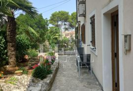 Rovinj, dvojna kuća na atraktivnoj lokaciji, S+P+2+VPOT od 505 m2, Rovinj, Casa