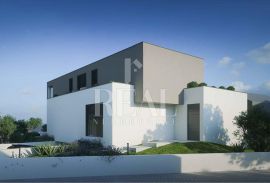 Vodice-Duplex Villa 183 m2 sa bazenom, Vodice, Ev