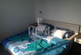 Rogoznica 200 m od mora villa s bazenom, Rogoznica, Ev