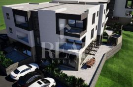 Stan 73,40m2 2S+DB+terasa 20m2 + vrt 46m2, Šibenik - Okolica, Kвартира