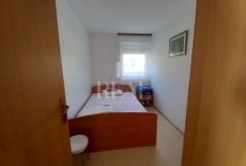 Bilice prekrasna kuća 100 m od mora, Šibenik - Okolica, Casa