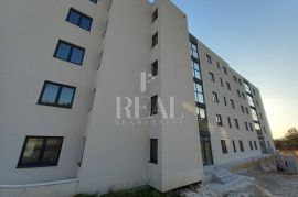 Seget Vranjica stan 75,45 m2 s terasom i pogledom, Seget, Appartement