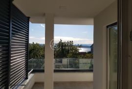 Dramalj, prekrasan stan sa tri spavaće sobe od 107 m2, Crikvenica, Apartamento