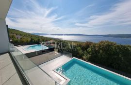 Prekrasna Vlla sa bazenom ,250 m2 pogled na more, Crikvenica, Famiglia