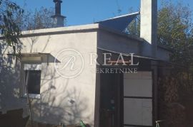 Prodaja kuće na Gornjoj Drenovi  P+1  170 m2 + starina, Rijeka, Casa