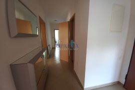 Matulji, blizina centra, 3s+db s okućnicom, Matulji, Appartment