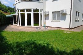 Matulji, blizina centra, 3s+db s okućnicom, Matulji, Appartment