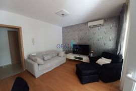 Matulji, blizina centra, 3s+db s okućnicom, Matulji, Appartment