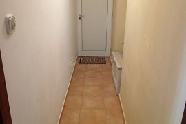 BAŠKA-OTOK KRK!!!APARTMAN 50 M2 1. RED DO MORA!!!PRILIKA!!!, Baška, Kвартира