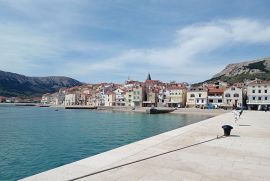 BAŠKA-OTOK KRK!!!APARTMAN 50 M2 1. RED DO MORA!!!PRILIKA!!!, Baška, Kвартира