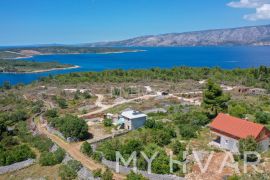 Veliko građevinsko zemljište u Rudinama, Stari Grad, Terra