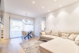 Zagreb, Petrova, NOVOGRADNJA, trosoban stan  NKP 67,35 m2 + GPM, Zagreb, Appartamento