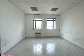 ISTRA, LABIN, CENTAR, POSLOVNI PROSTOR ZA NAJAM, Labin, Propriedade comercial