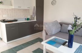 ISTRA, PEROJ Apartmanska kuća na 600m od mora!, Vodnjan, House