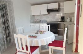 ISTRA, PEROJ Apartmanska kuća na 600m od mora!, Vodnjan, House