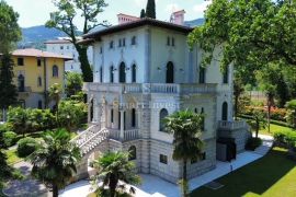 OPATIJA, STARA AUSTROUGARSKA VILA UZ MORE, Opatija, Haus