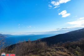 BRSEČ, ZEMLJIŠTE S ZAPOČETOM GRADNJOM I PREDIVNIM POGLEDOM NA MORE, Mošćenička Draga, Arazi