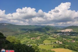 ISTRA, BUZET, VIŠE NEKRETNINA U STAROGRADSKOJ JEZGI, Buzet, Σπίτι