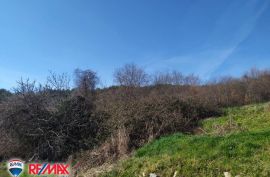 ISTRA, GRADINJE, GRAĐEVINSKO ZEMLJIŠTE SA UCRTANIM OBJEKTOM, Cerovlje, Kuća