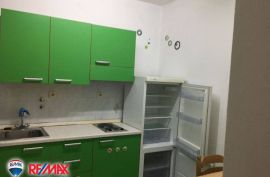 ISTRA,ROVINJ, KUĆA 500 M2 U BLIZINI CENTRA I OBALE, Rovinj, Casa