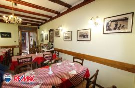 ISTRA, ROVINJ, RESTORAN I STAN U STAROM GRADU ROVINJU, Rovinj, Poslovni prostor