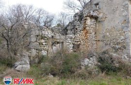 ISTRA, MALI KOSI KAMENA KUĆA SA POMOĆNIM OBJEKTIMA, Labin, Haus