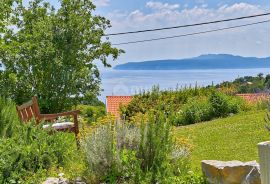 IČIĆI, POLJANE- villa 250m2 s pogledom na more i bazenom + uređena okućnica 1100m2, Opatija - Okolica, House