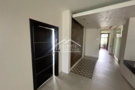 Rakovica - Kneževac -707m2 ID#21129, Rakovica, Propriedade comercial