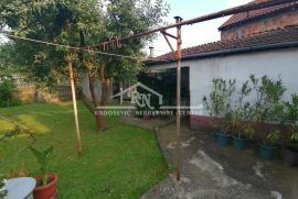 Ripanj, Stepašinovac, 85m2, 4,25 ari placa ID#1211, Voždovac, Famiglia